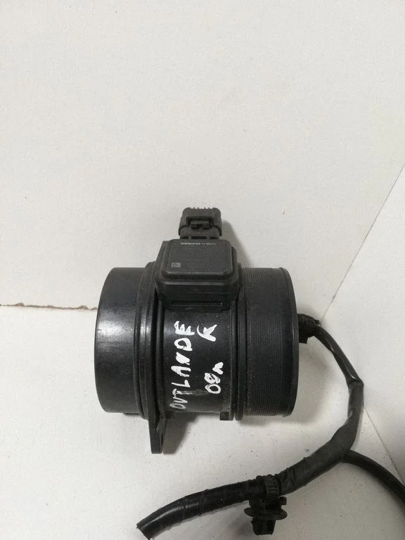 Mass air flow meter 9645948980