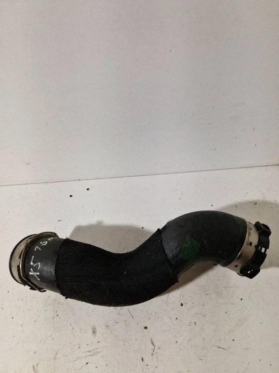 Air intake hose/pipe BMW1161782323701