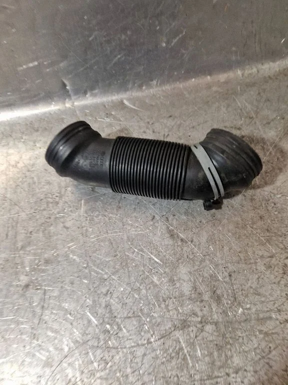 Air intake hose/pipe – Seat Leon (1P) (2005-2012)