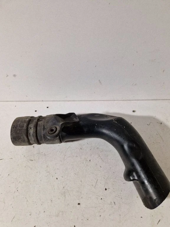 Air intake hose/pipe – Renault Megane III (2009-2016)