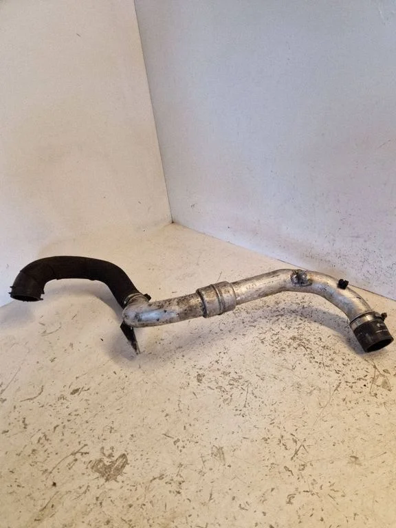 Air intake hose/pipe – Audi Q5 SQ5 8R (2008-2017)