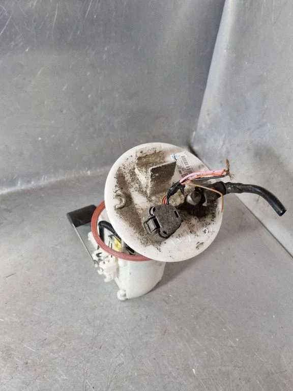 In-tank fuel pump 311103S450