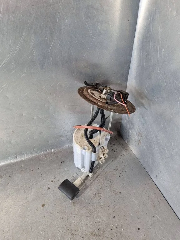 In-tank fuel pump 311103Z900