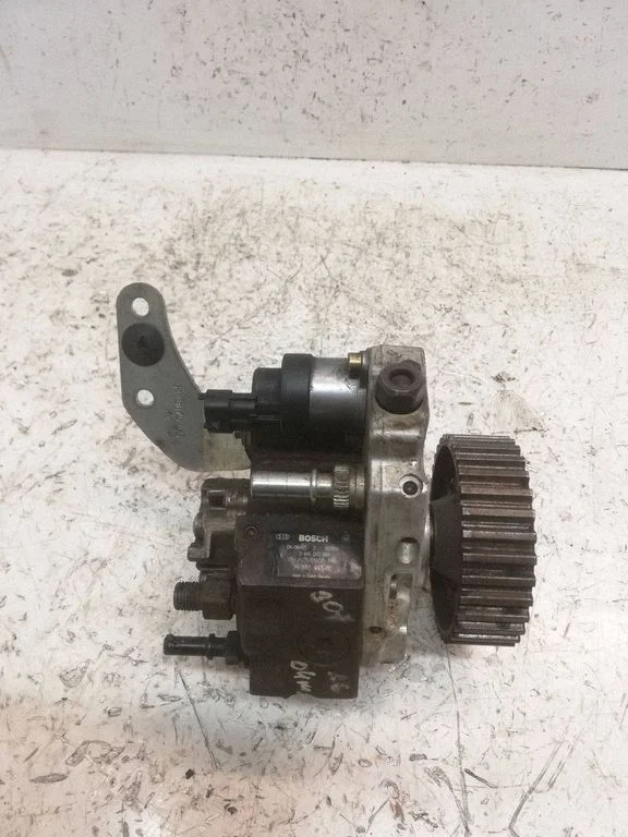 Fuel injection high pressure pump – Peugeot 307 (2001-2005)