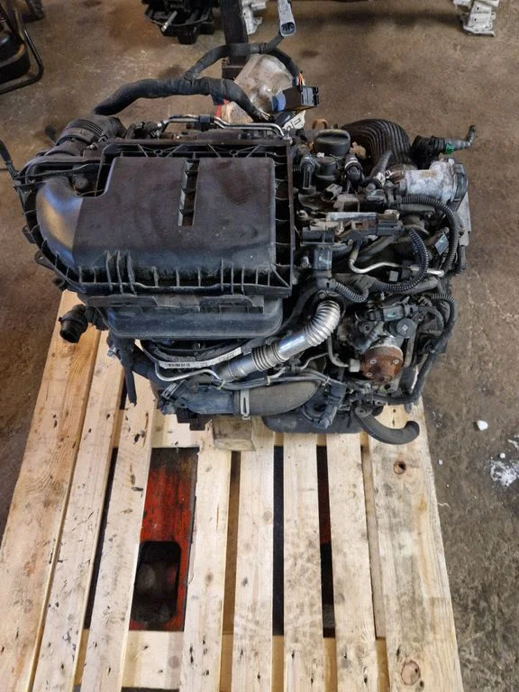 Engine 8H01