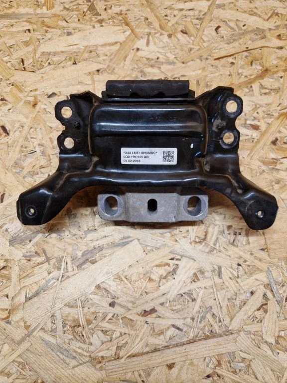 Mootoripadi 5Q0199555AB
