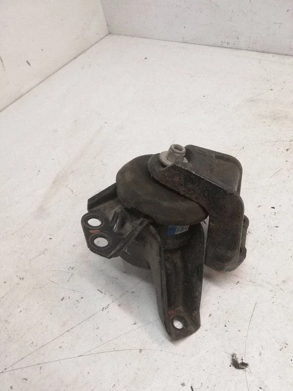 Engine mount bracket – Hyundai Tucson TL (2015-)