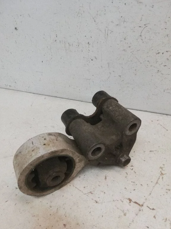 Dzinēja spilvens – Mazda 6 (2008-2013)