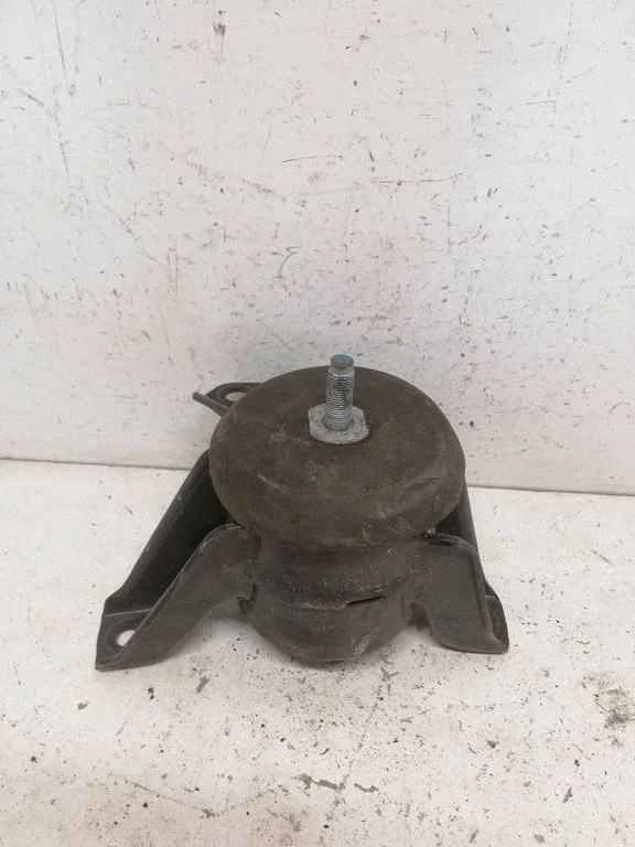 Engine mount bracket – Hyundai Tucson TL (2015-)