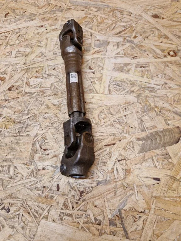Steering column universal joint 6R1423961E