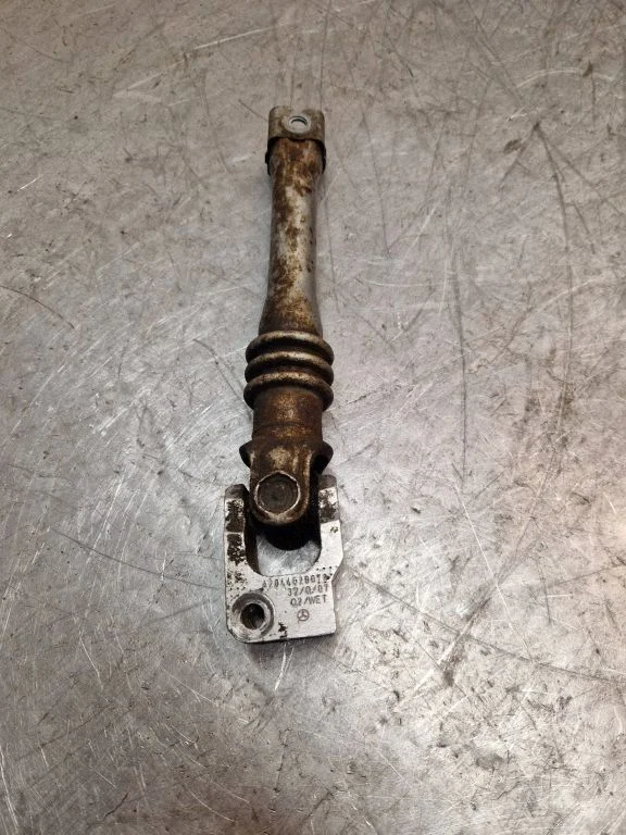 Steering column universal joint – Mercedes-Benz C-Class AMG W204 (2007-2014)