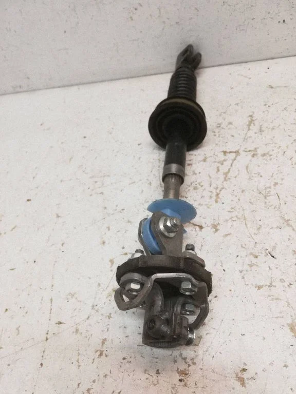 Roolisamba ristliigend – Nissan Navara D40 (2004-2015)