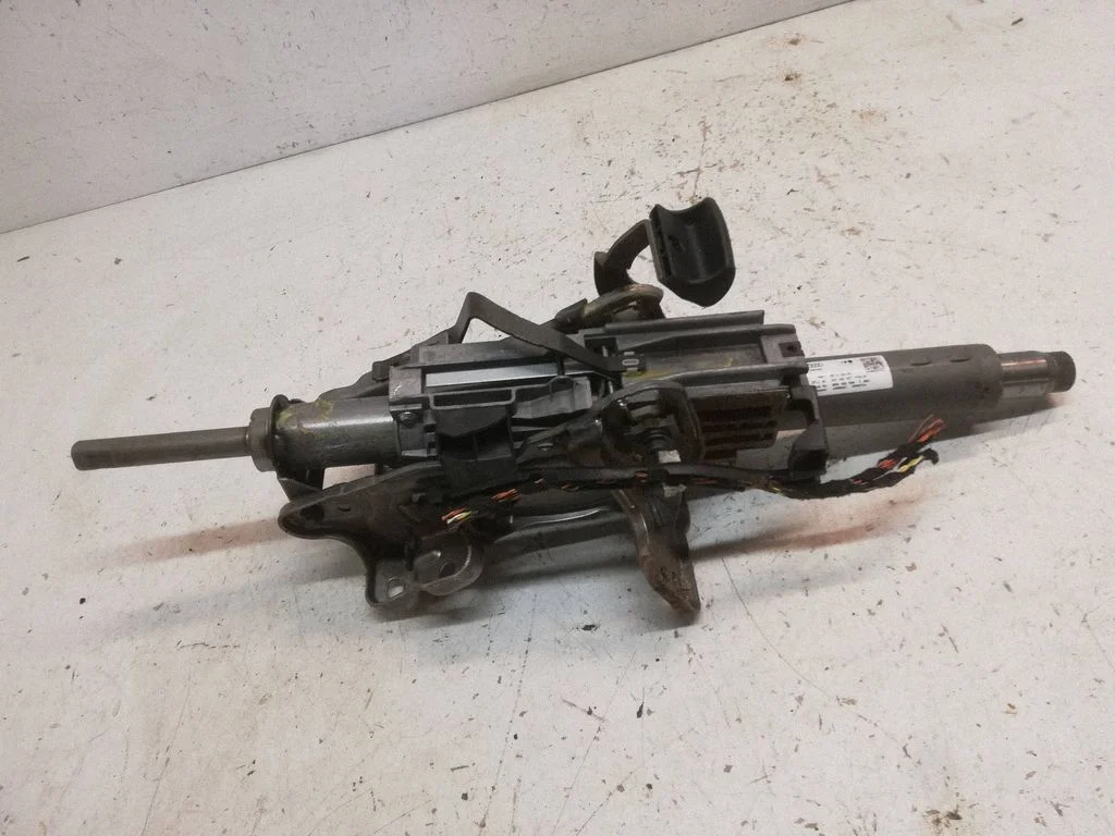 Steering wheel axle 8R0419506F