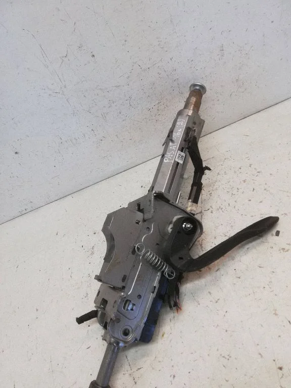 Steering wheel axle 3Q1419501E