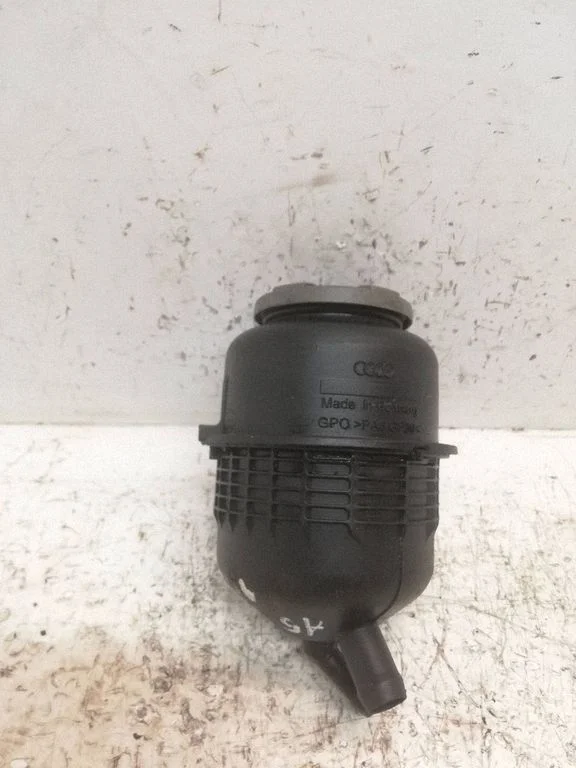 Power steering fluid tank/reservoir 4F0422371E