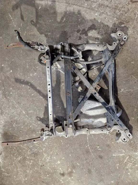 Front subframe – Audi A4 Allroad B8 (2008-2016)