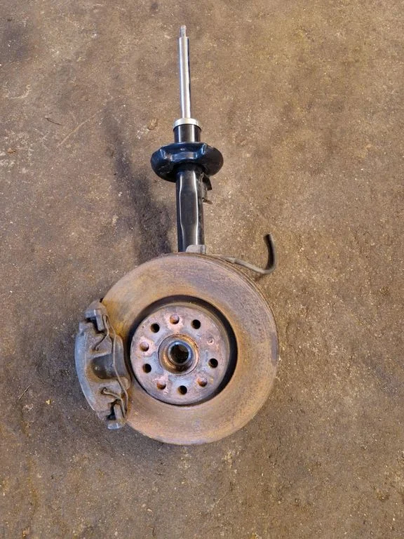 Front wheel hub spindle knuckle – Volkswagen Passat CC (2008-2016)