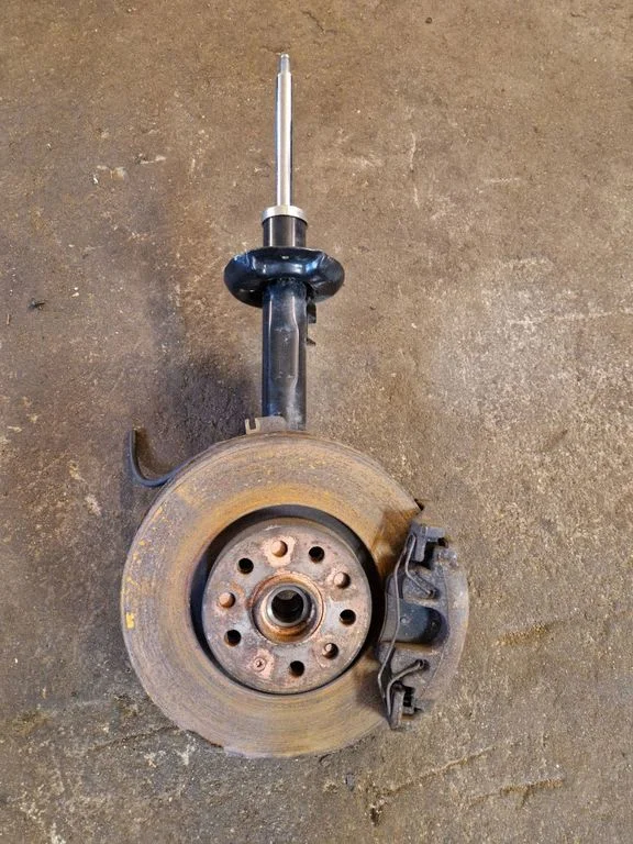 Front wheel hub spindle knuckle – Volkswagen Passat CC (2008-2016)
