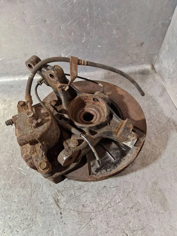 Priekšējais rumbas turētājs (šarnīra dakša) 517053Z100