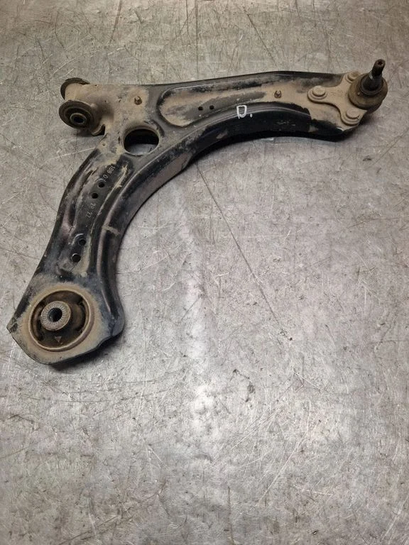 Front lower control arm/wishbone 2822