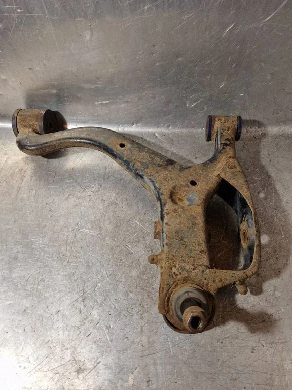 Front lower control arm/wishbone – Land Rover Range Rover Sport L320 (2005-2013)