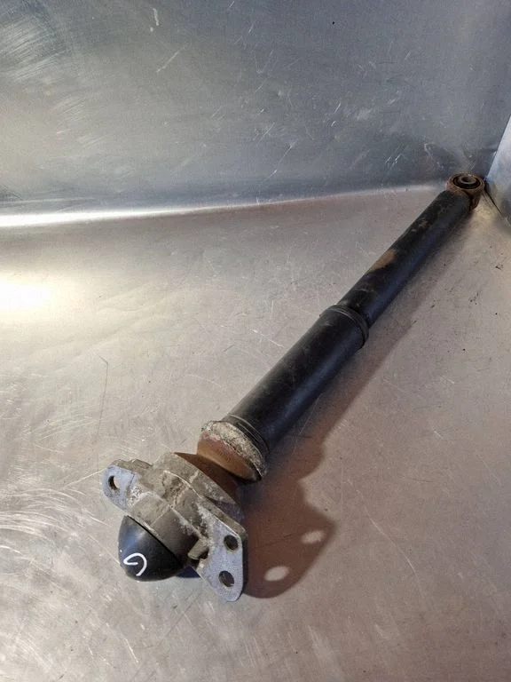 Rear shock absorber/damper – Audi A3 S3 8P (2003-2012)
