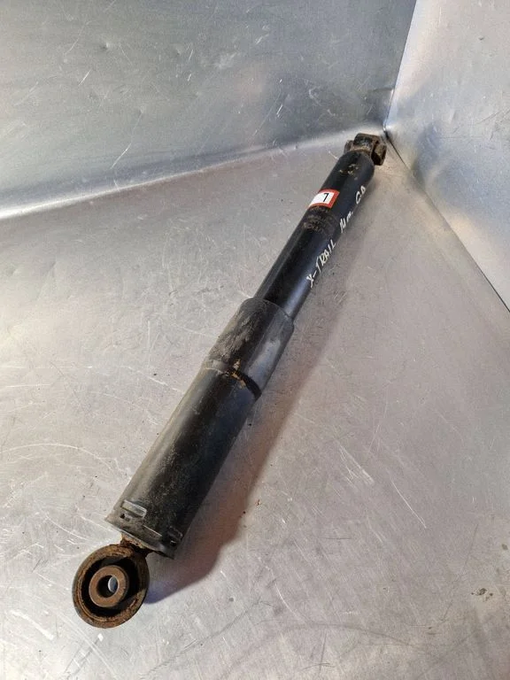 Rear shock absorber/damper – Nissan X-Trail T32 (2014-2021)
