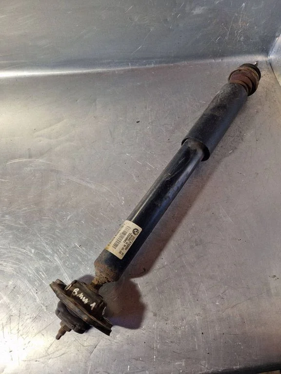 Tagumine amortisaator – BMW 1-seeria E81 E87 (2004-2011)