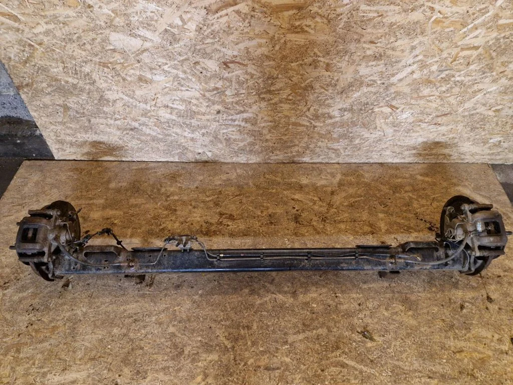Tagumine sild – Ford Transit Custom (2013-2023)