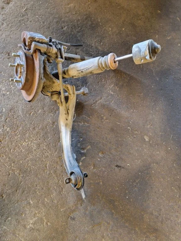 Tagumine käänmik (rummukorpus) – Hyundai i30 (2013-2016)