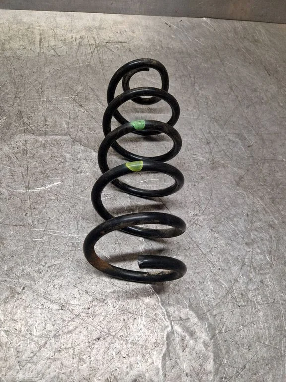 Rear coil spring – Mazda CX-5 (2012-2017)