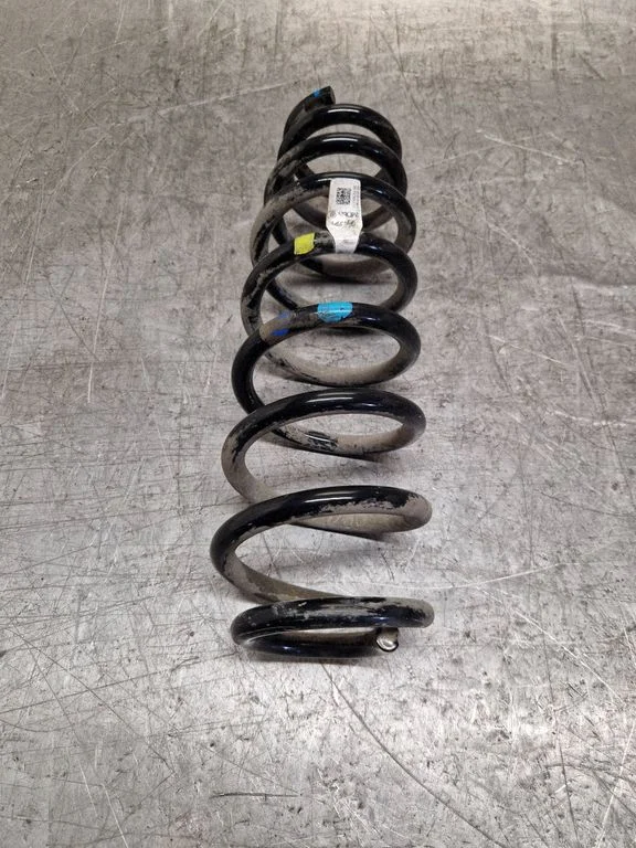 Rear coil spring 55350G5150