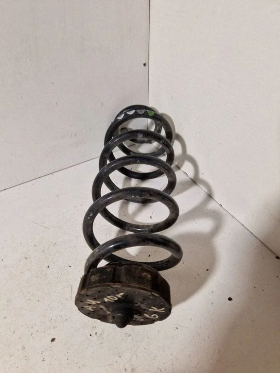 Rear coil spring – Audi A4 Allroad B8 (2008-2016)