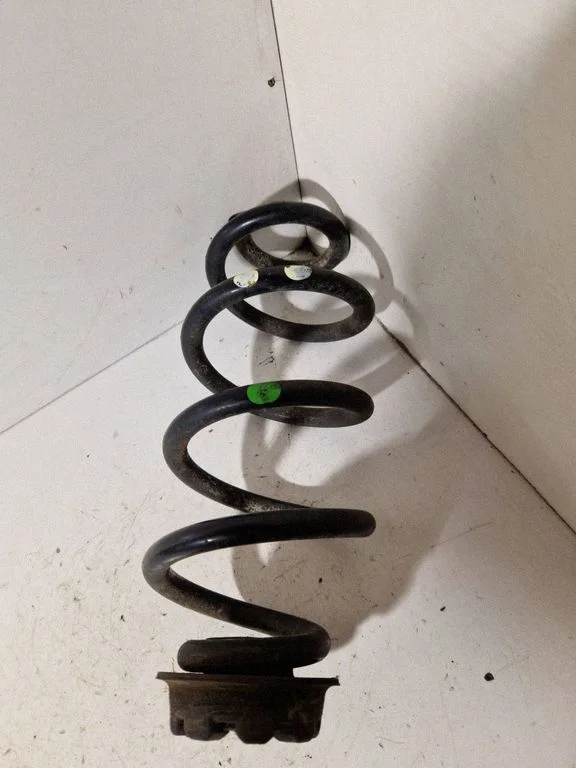 Rear coil spring – Nissan X-Trail T32 (2014-2021)
