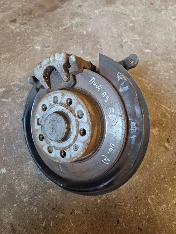 Rear wheel hub – Audi A3 S3 8P (2003-2012)