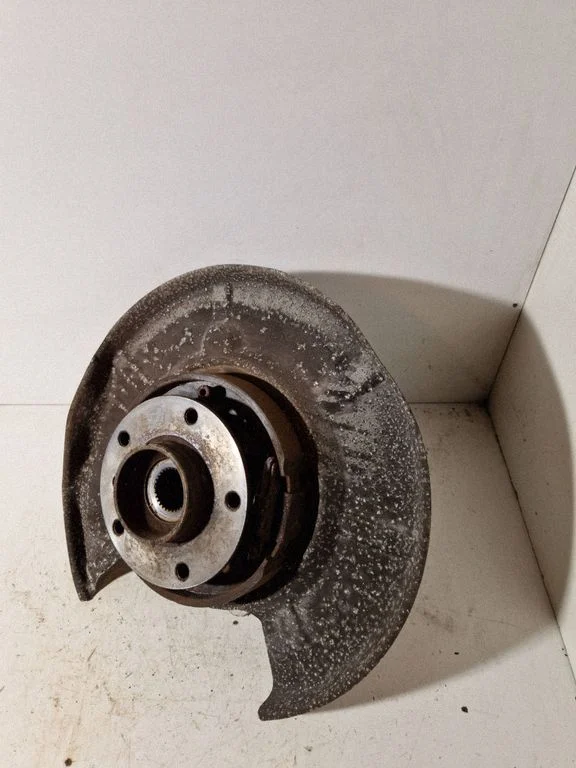 Rear wheel hub – BMW 5 Series E60 E61 (2004-2010)