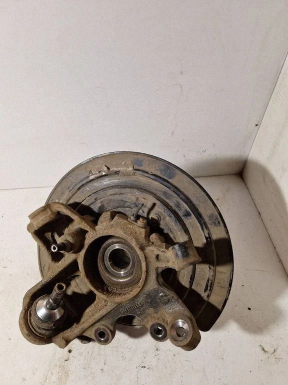 Tagumine rumm – Jeep Grand Cherokee (2010-2021)