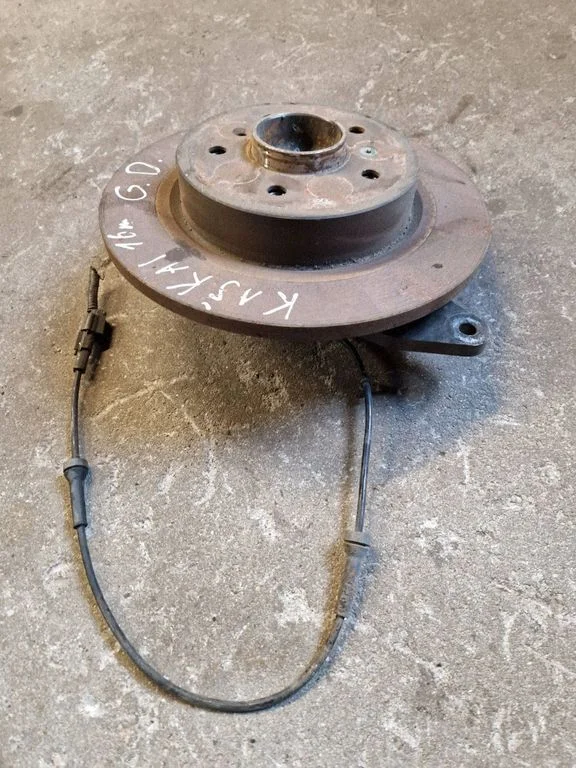 Tagumine rumm – Nissan Qashqai (2014-2016)