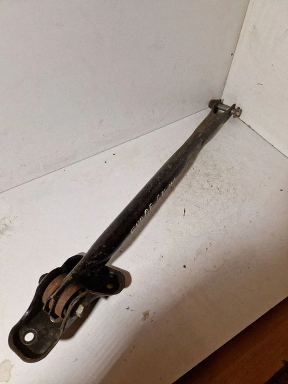 Rear control arm – Land Rover Range Rover Evoque L538 (2011-2018)