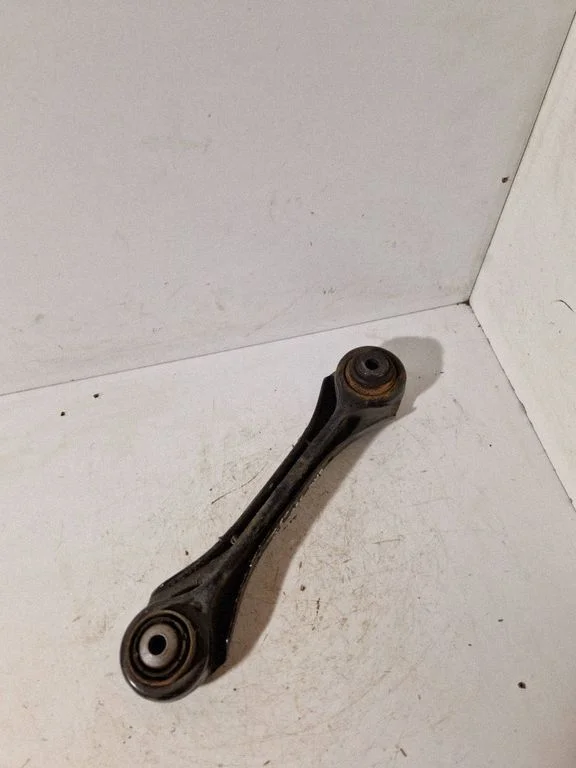 Rear control arm – BMW 3 Series E90 E91 (2005-2012)
