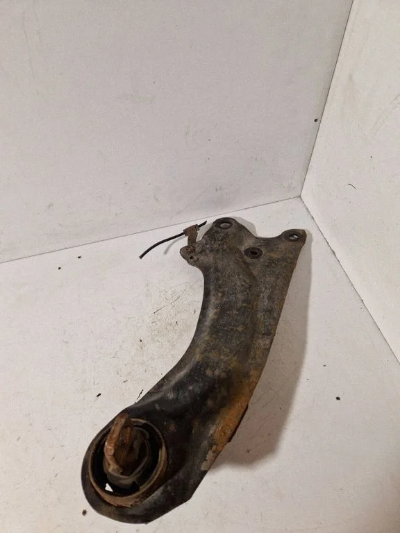 Rear control arm – Mazda 6 (2008-2013)