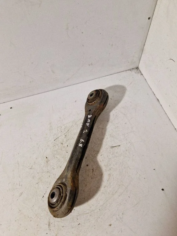 Rear control arm – BMW 1 Series E81 E87 (2004-2011)