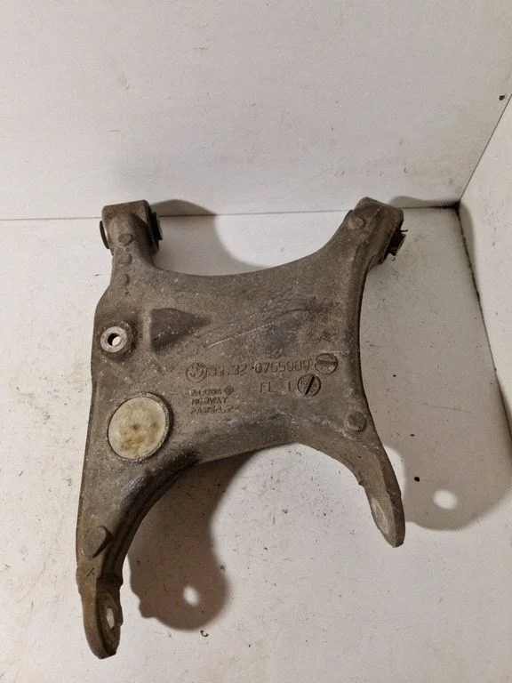 Tagumine ülemine õõtshoob 6755989