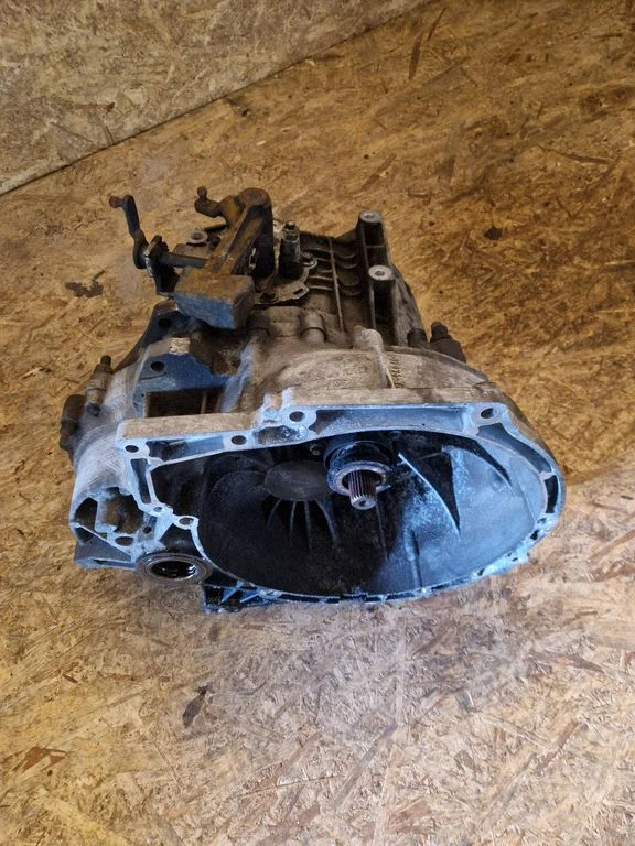 Mehaaniline 5-käiguline käigukast – Volvo C30 (2007-2010)