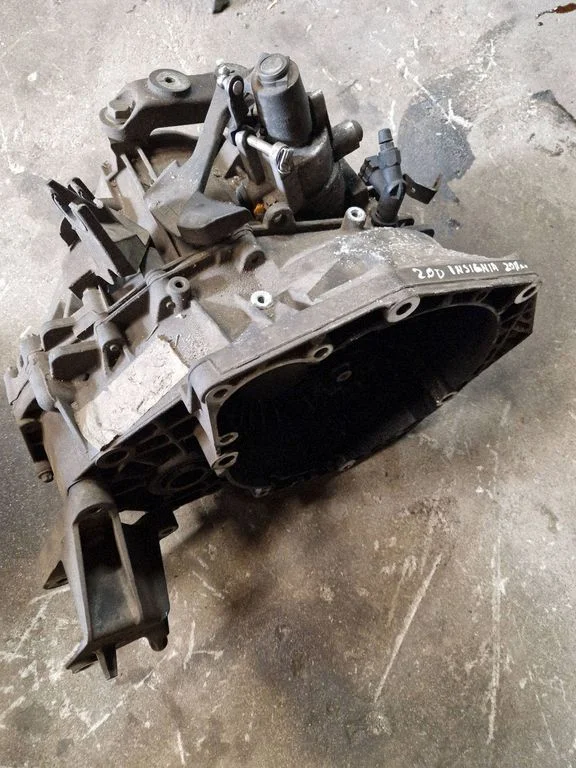 Manual 6 speed gearbox – Opel Insignia A (2008-2017)