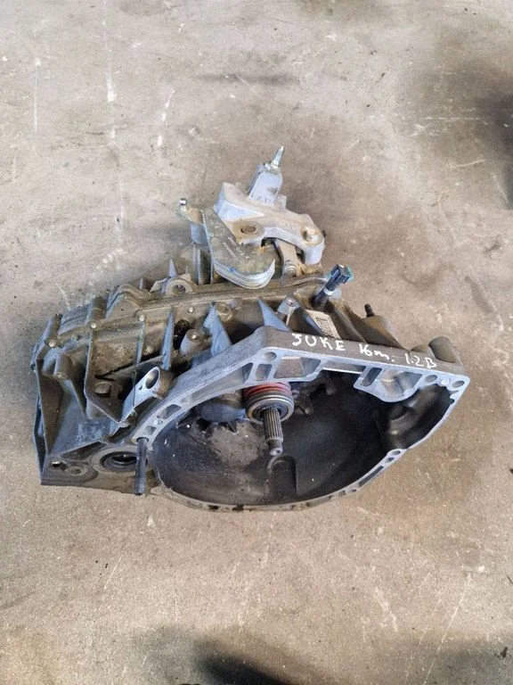 Manual 6 speed gearbox – Nissan Juke I F15 (2010-2018)
