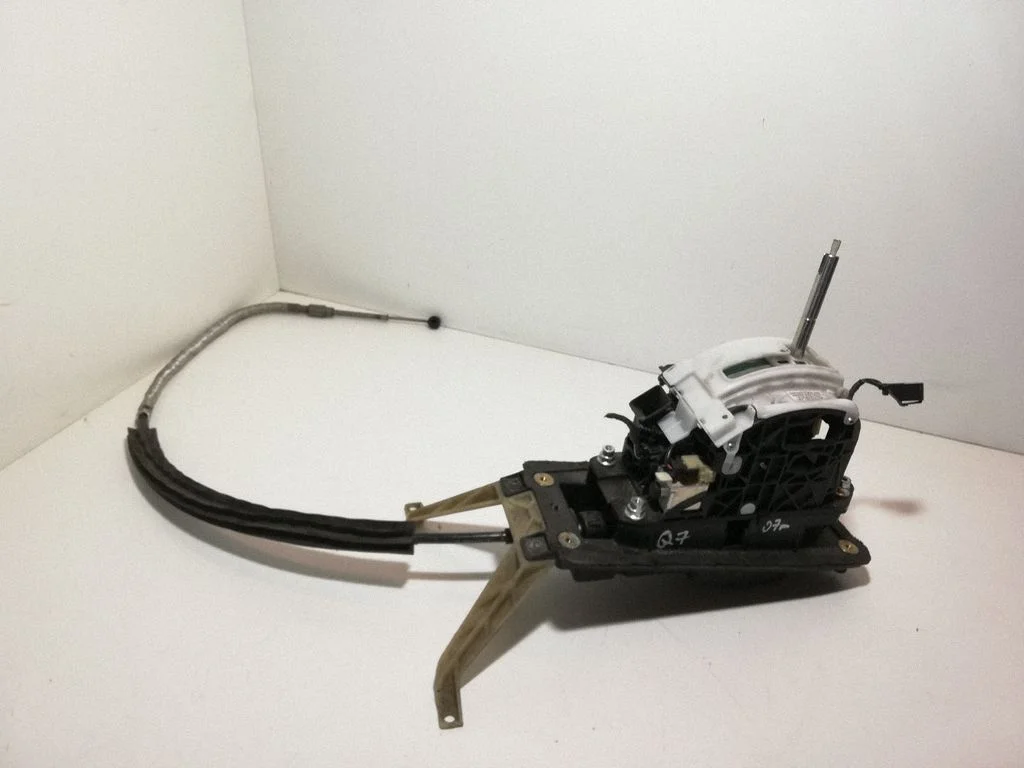 Mechanizm zmiany biegów (kulisa) 4L1713041J