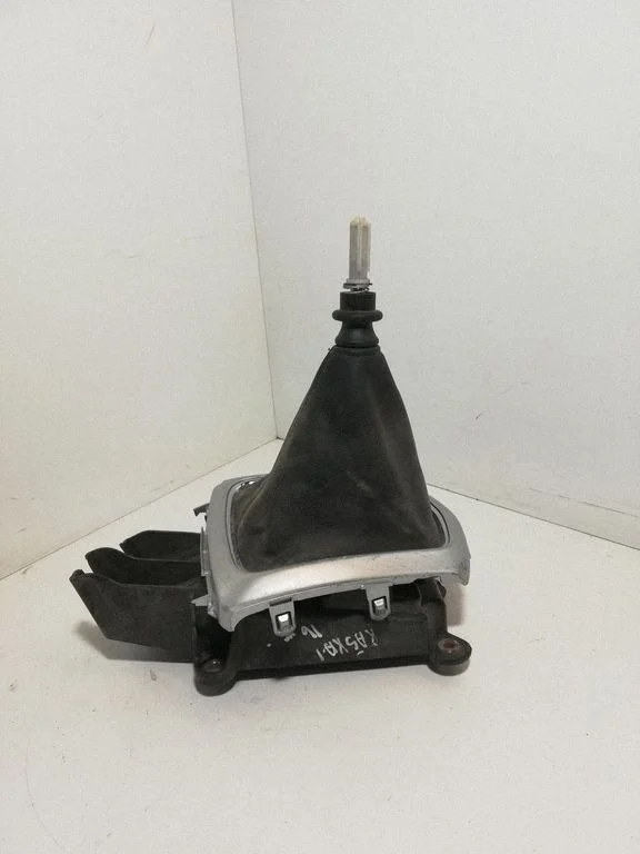 Gear selector mechanism 341017283R
