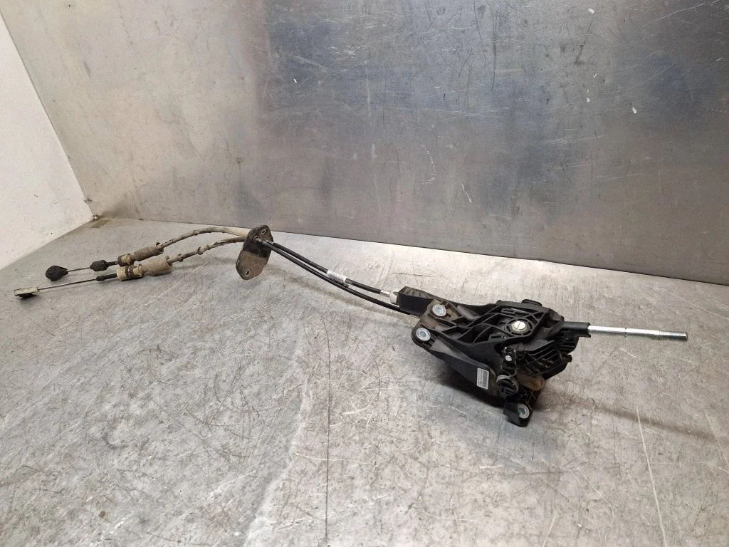 Gear selector mechanism BK2R7C453MKD