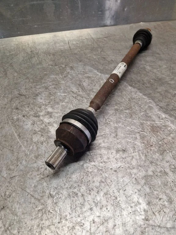 Rear driveshaft A4533503600 – Renault Twingo III (2014-)